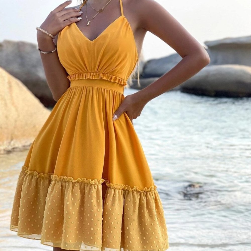 yellow Frill Trim Contrast Swiss Dot Halter Backless Dress - Picture 2 of 8